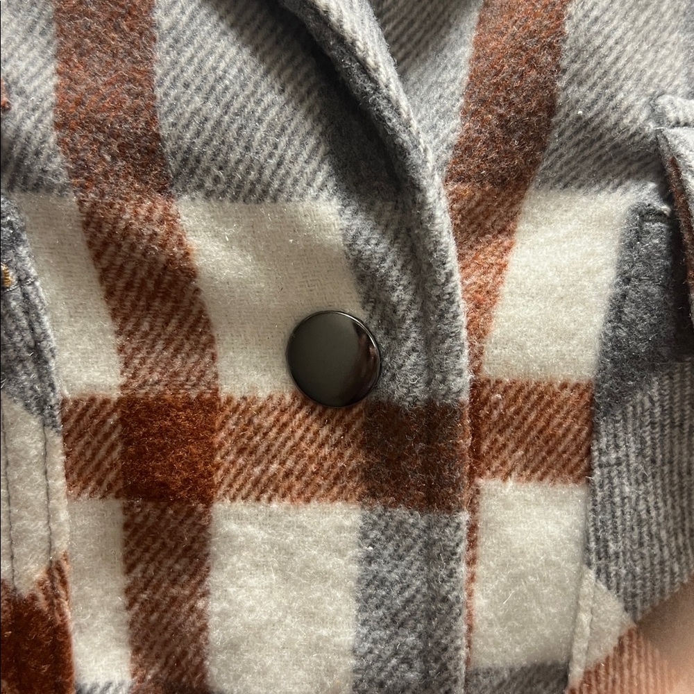 Plaid Button-Up Jacket - Picture 3 of 8